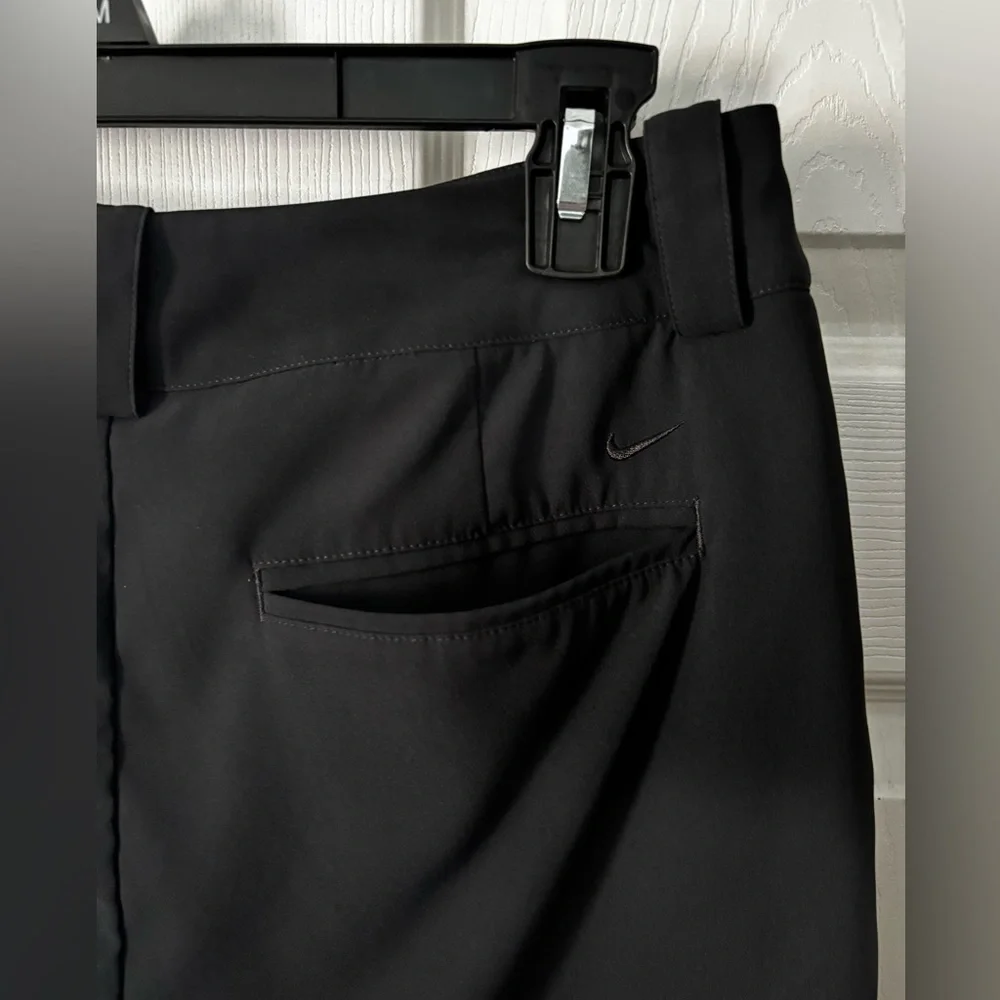 Nike Golf Black DriFit Skort Skirt Size 6 Pockets Athletic EUC